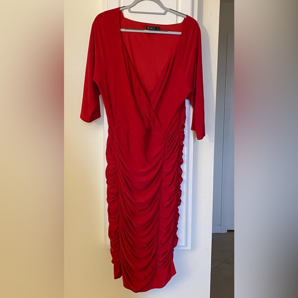 Igigi Dresses & Skirts - Igigi Red ruched bodycon dress 18-20